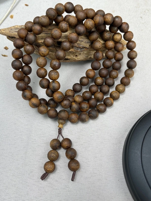 海南沉香白奇沉水浮虫漏圆珠卡10-64克多样性发一条