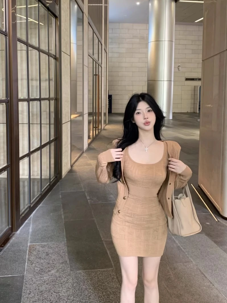 小香风套装女秋季辣妹长袖针织开衫上衣修身吊带连衣裙时尚两件套