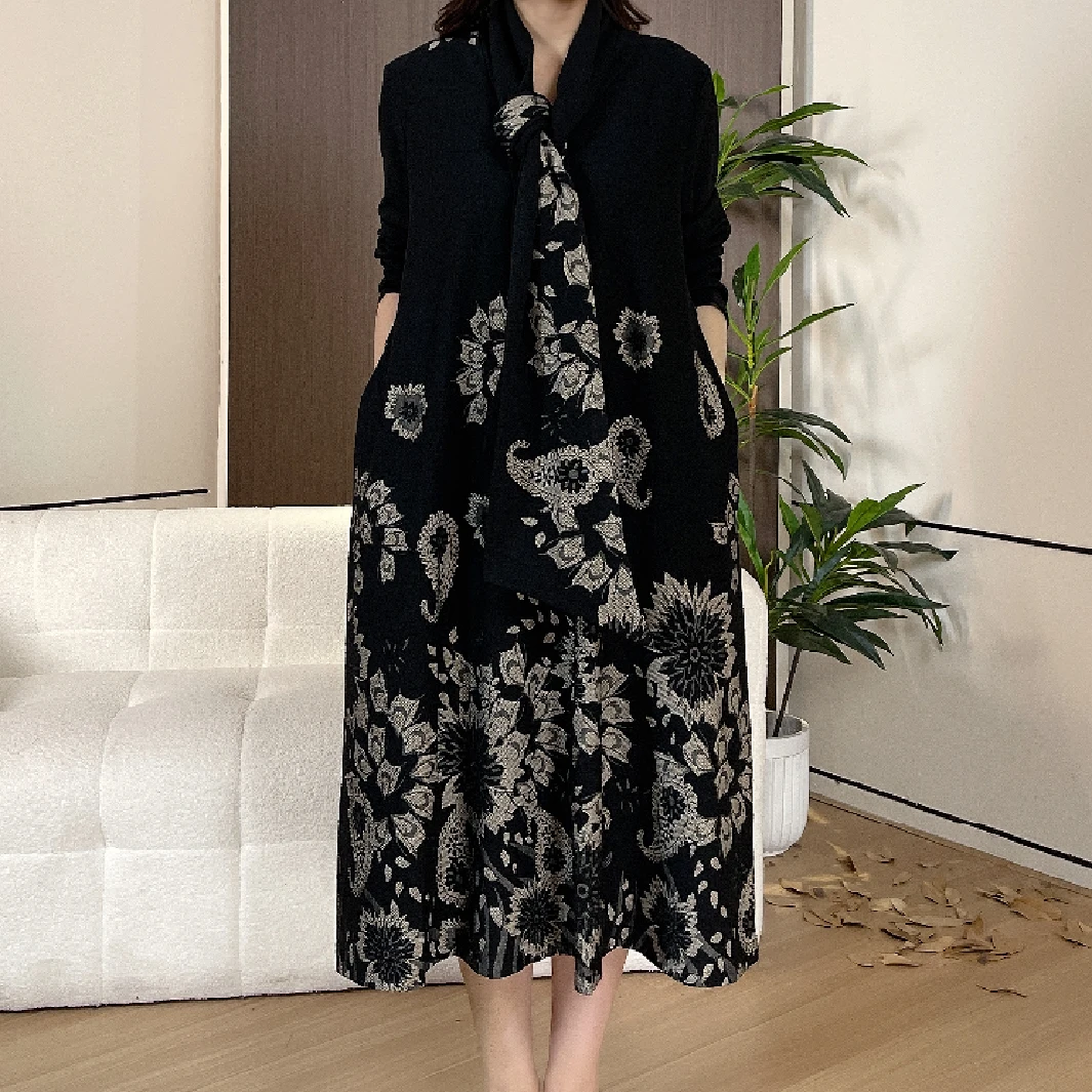 8577秋冬季时尚显瘦气质休闲长袖连衣裙