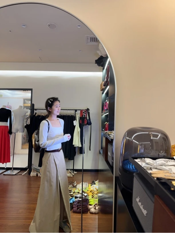 秋款方领t设计款开衩半裙