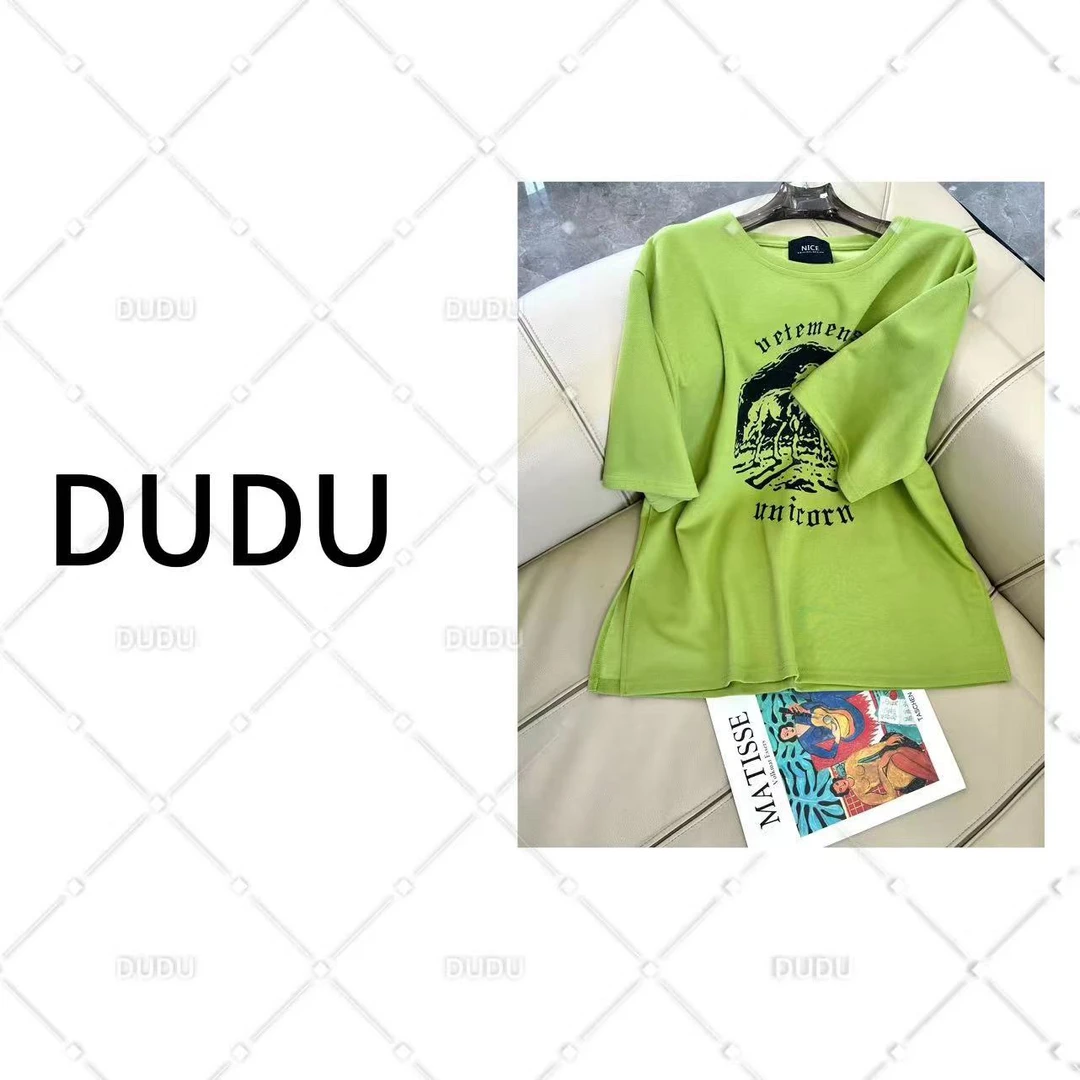 379 2024时尚宽松百搭休闲潮流圆领T恤气质