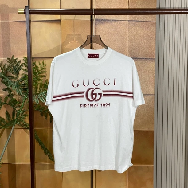 Gucci 24fw最新款双环标语logo短袖/s码/99新/23712