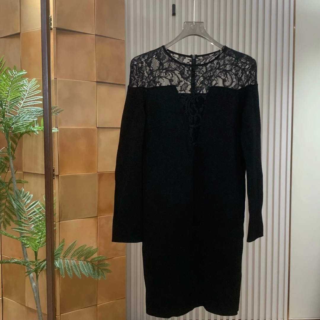 Givenchy黑色蕾丝拼接针织连衣裙/m码/99新 无领标/女18257
