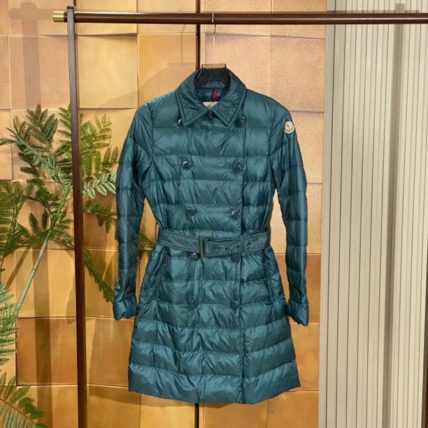 Moncler Niemen绿色徽标刺绣双排扣腰带羽绒服/1码/98新/23772