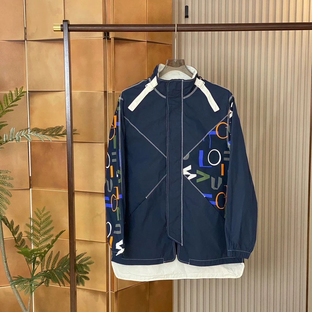 Louis Vuitton Lv蓝色涂鸦字母logo冲锋衣/48码/99新/17366