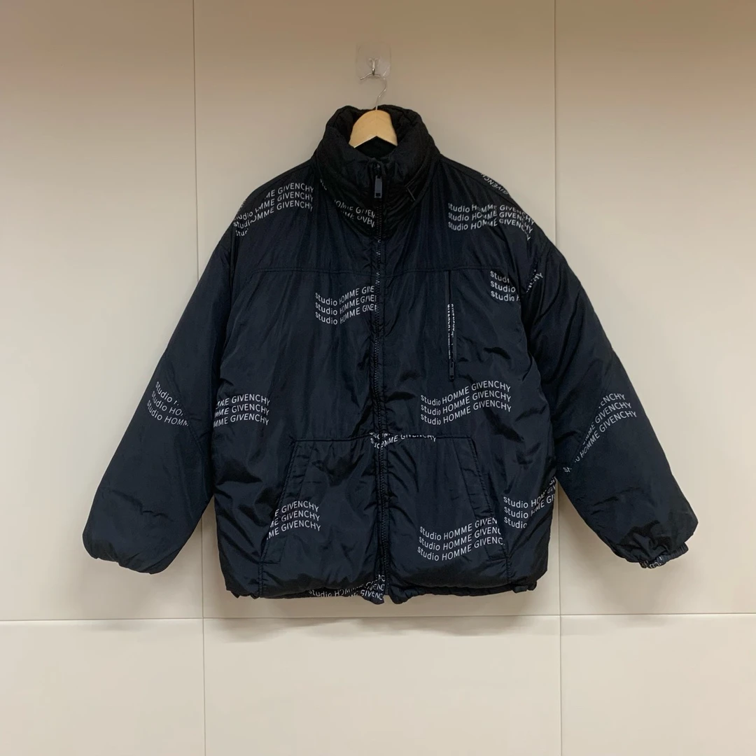 Givenchy黑色字母logo双面穿羽绒服/44码/99新/14448