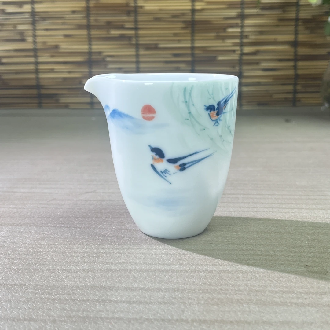 纯手绘柳燕归来公道杯分茶器鹰嘴茶具高温釉下彩180ml