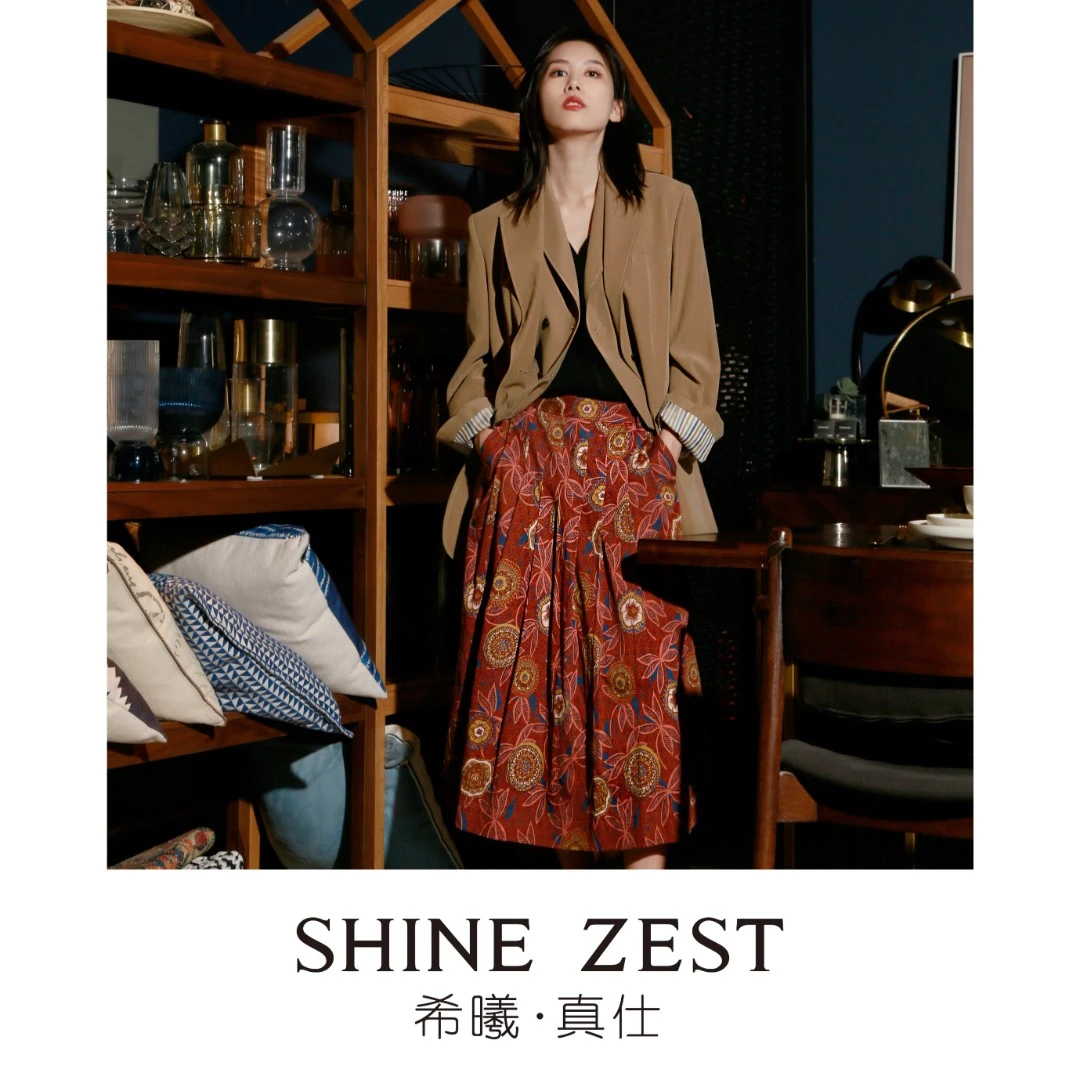 咖红色棉质复古印花腰间压褶长款半身裙褶裙秋冬款