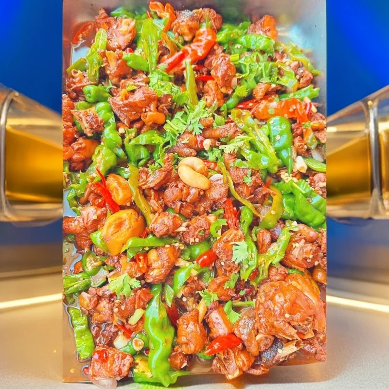 西大楼辣子鸡 本地散养1年小公鸡一整只鸡 包冰率20%-25%