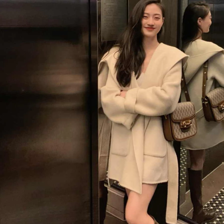 秋冬新款宽松大口袋毛呢外套短款小个子连帽双面羊毛大衣女24年