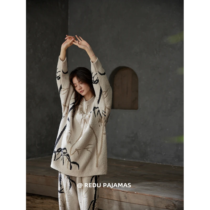 热妒半边绒睡衣女秋冬季宽松国风熊猫保暖珊瑚绒可外穿家居服套装