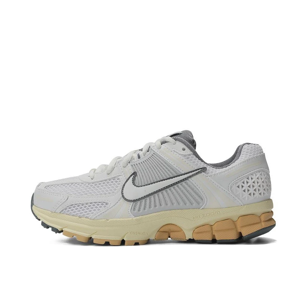 【滔搏联动】NIKE耐克女子W NIKE ZOOM VOMERO 5休闲鞋FJ2028-101