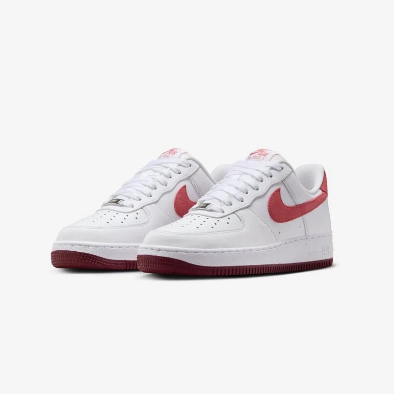 【滔搏联动】nike女子W AIR FORCE 1  07时尚低帮休闲鞋FQ7626-100
