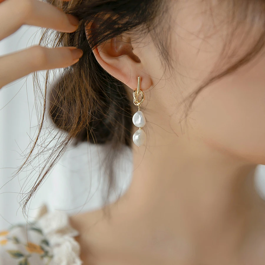铜合金耳饰 小香巴洛克珠长款耳环 气质耳坠小众设计感耳钉3225