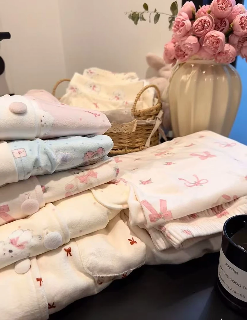 编号[F351-F400]秋冬绒料少女睡衣家居服套装时尚甜美