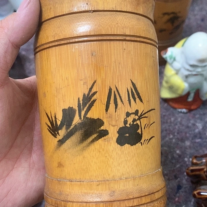 村里收的，摆件。。。。。