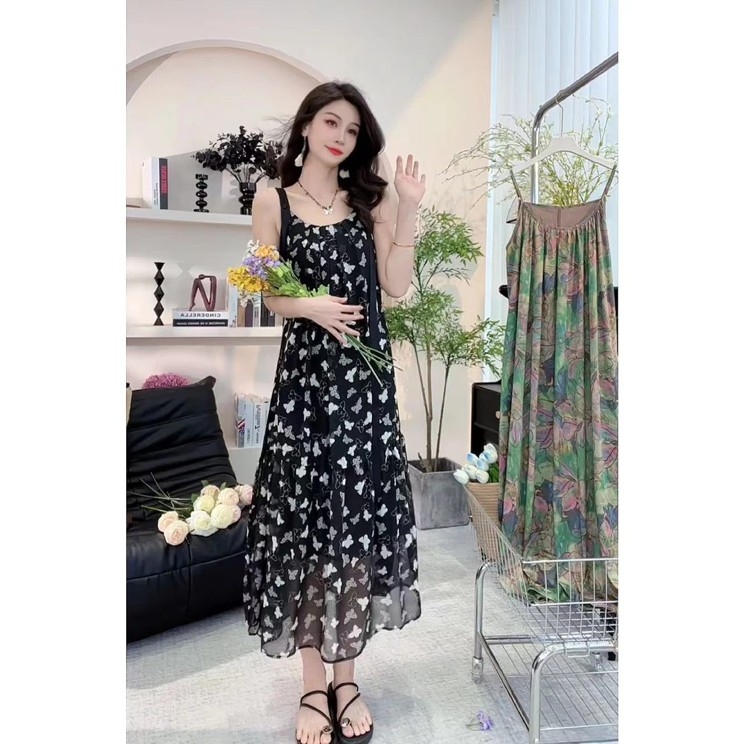 夏蝶妮夏季蝴蝶印花吊带女洋气时髦连衣裙长款显瘦薄款气质1325