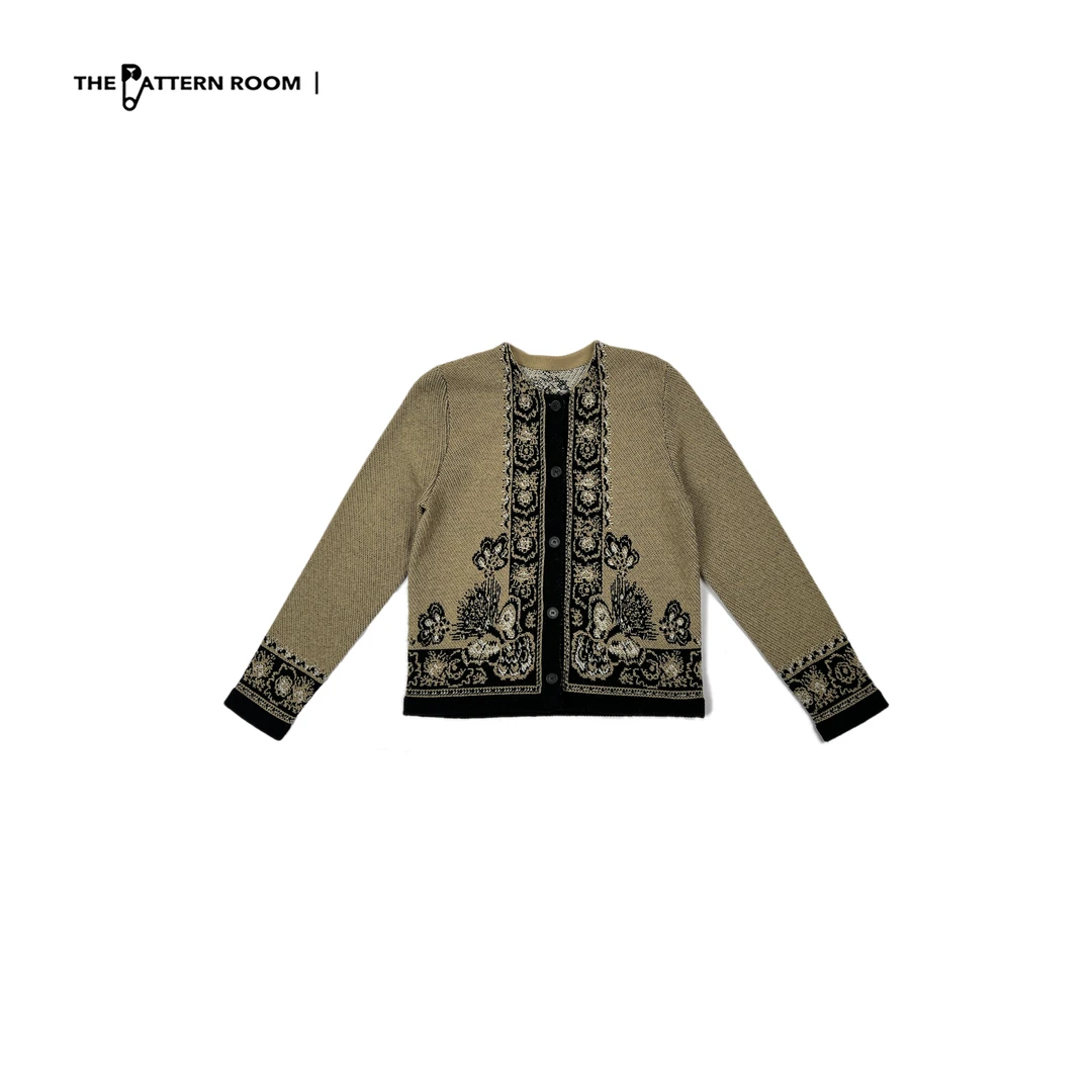 The pattern room | 新古典主义对称美学雾面提花精织开衫