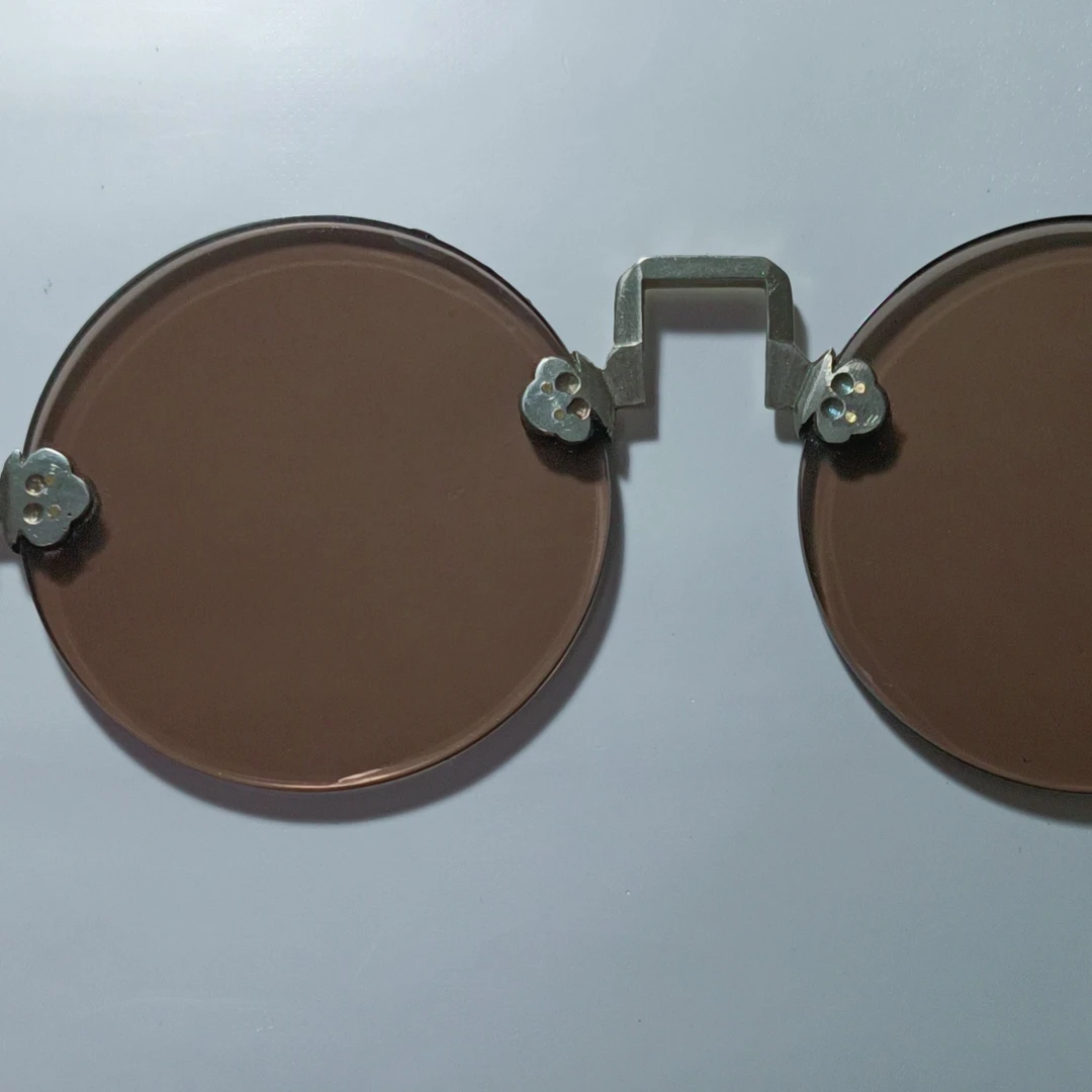 老梁子天然石头眼镜