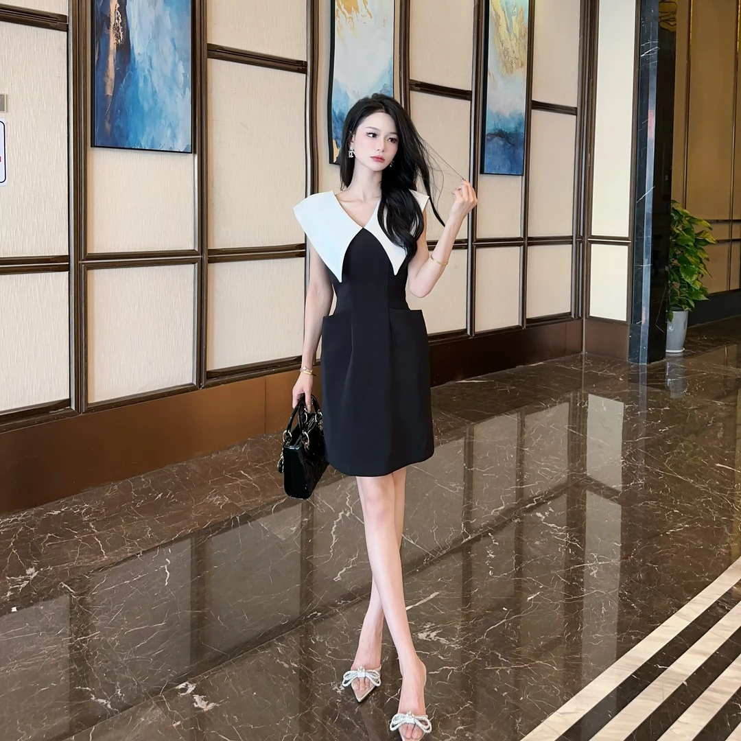 【花花原创】显瘦气质时尚小黑裙法式收腰赫本风连衣裙设计感 9845