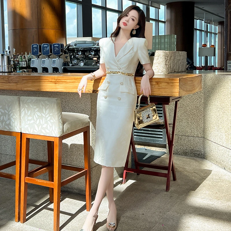 51000 法式轻奢职业优雅设计感名媛修身小众时尚气质白色连衣裙