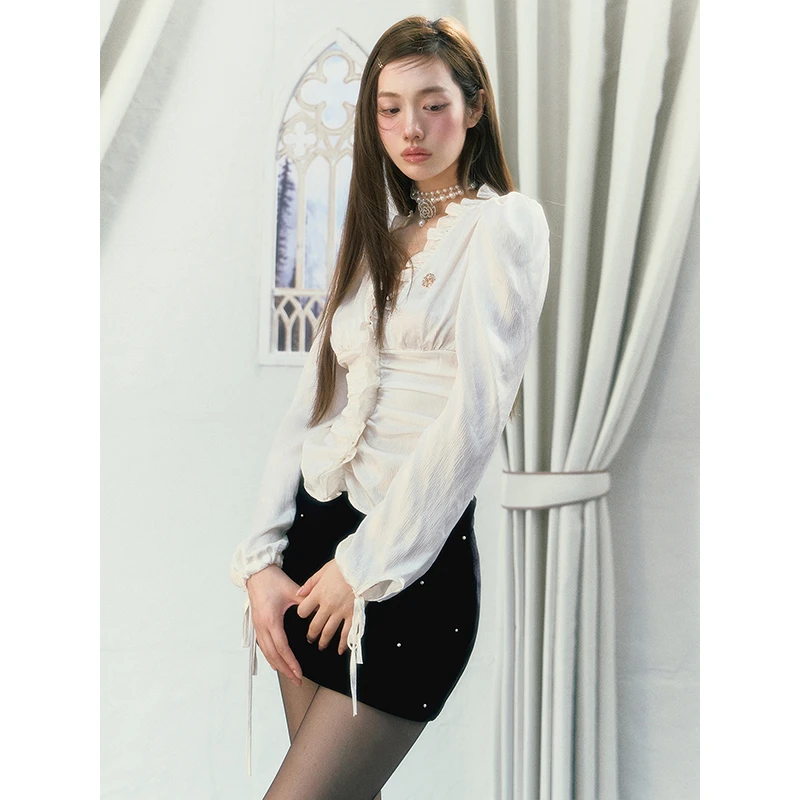 【LaluneDuCiel】小V领复古白色开衫泡泡袖打底木耳边抽皱LSXS0011
