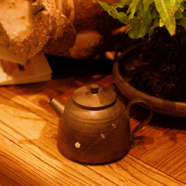 【福器】银钉正把壶（矮）（本0135）满容160cc