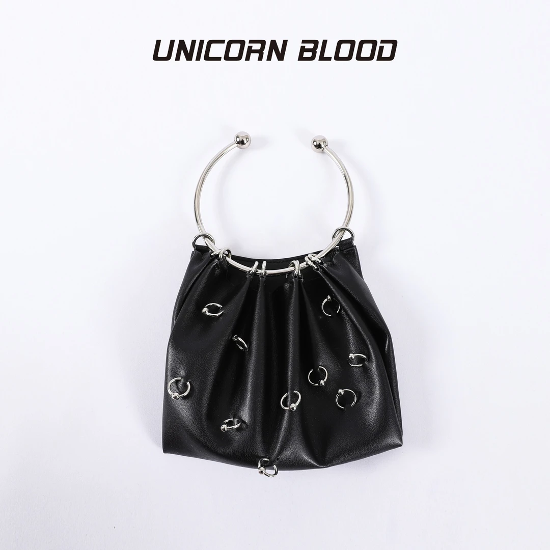 UNICORN BLOOD【18】 “Safe Sex”暗黑重工小众风格钉珠手提包