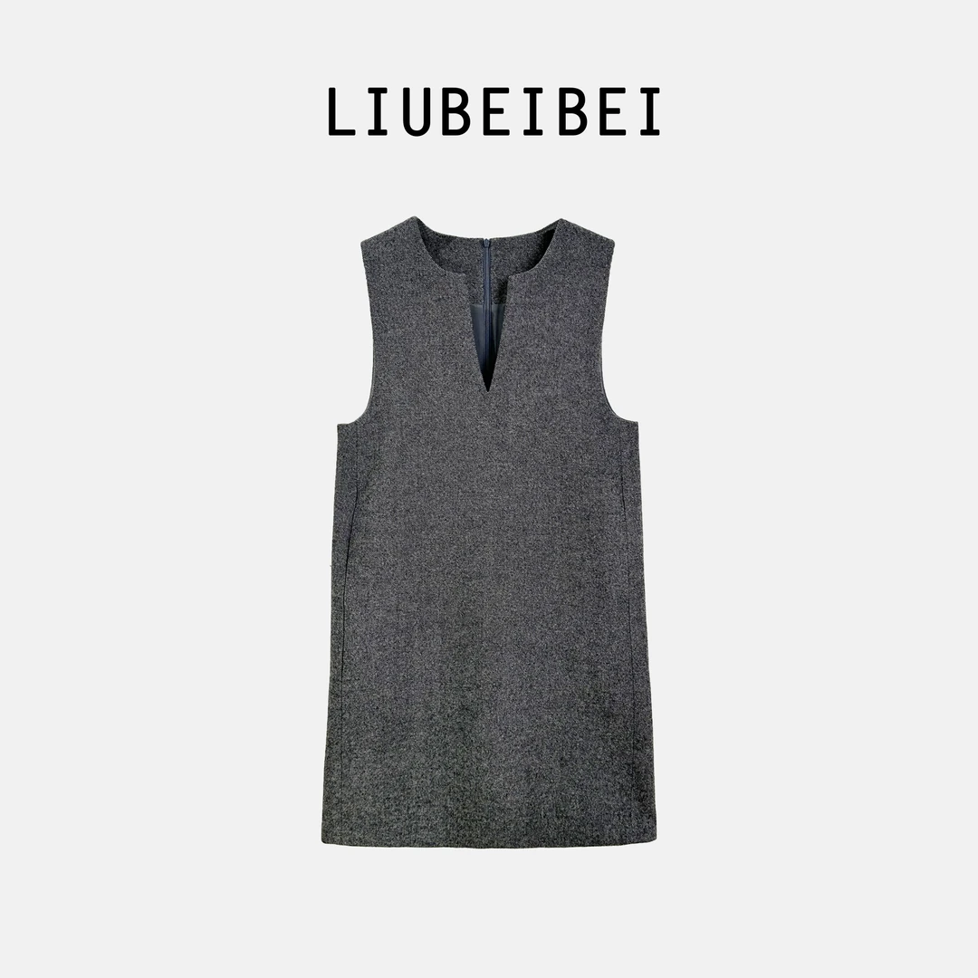 LIUBEIBEI2024秋季新品灰色无袖背带背心连衣裙修身显瘦8367