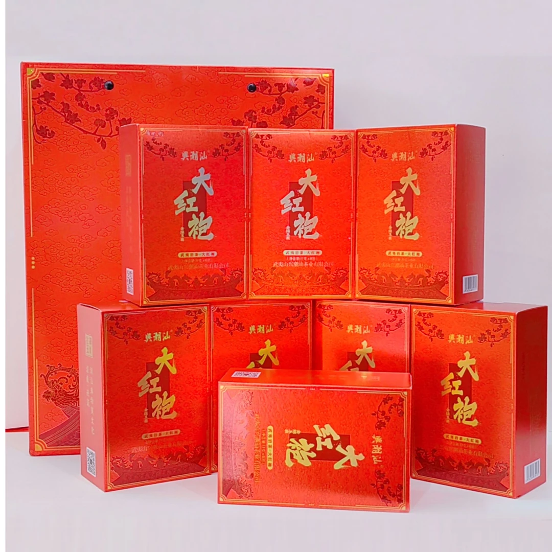 興潮汕福建武夷岩茶兴潮汕金镶玉裹大红袍盒装66克