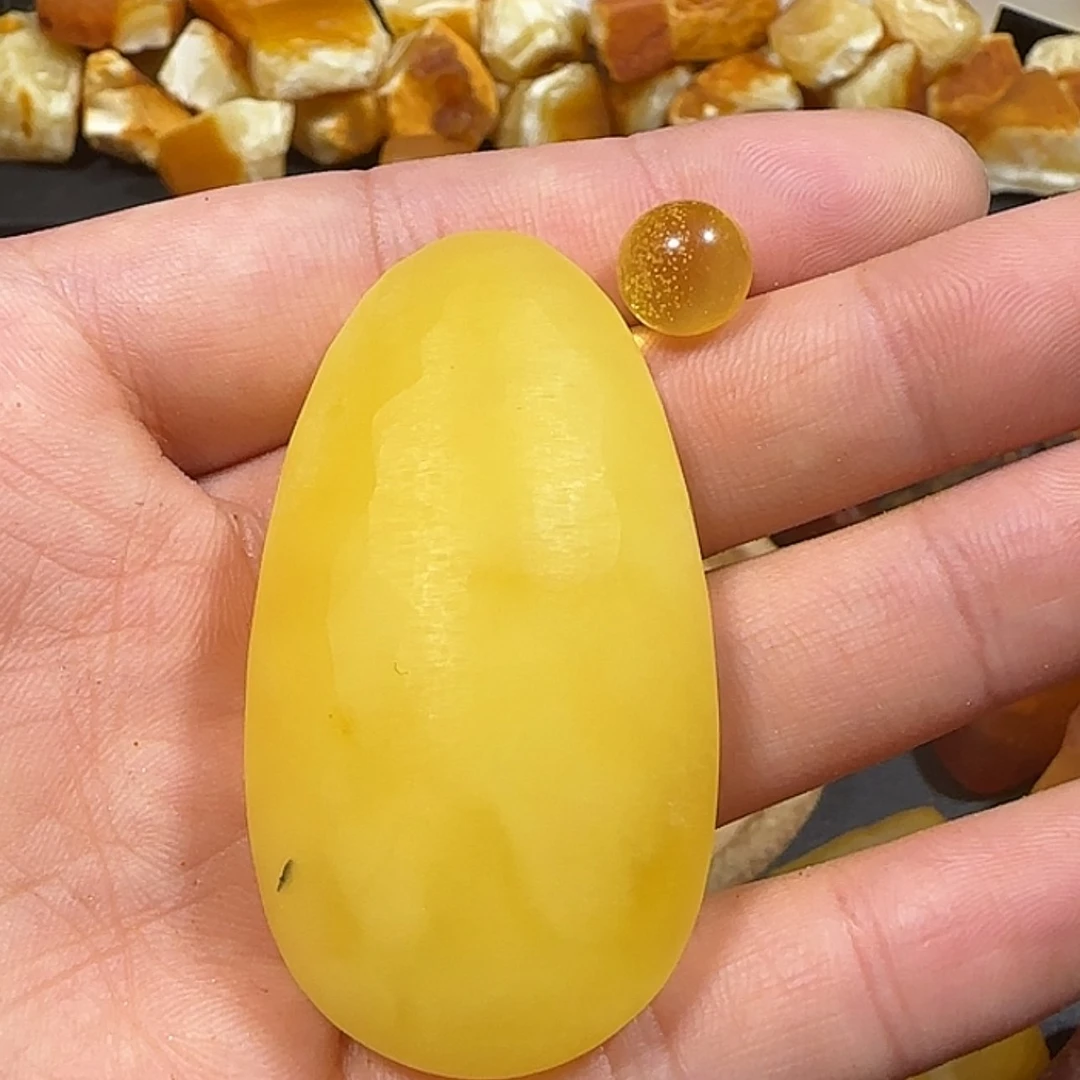 【闪购商品】定制琥珀未镶嵌