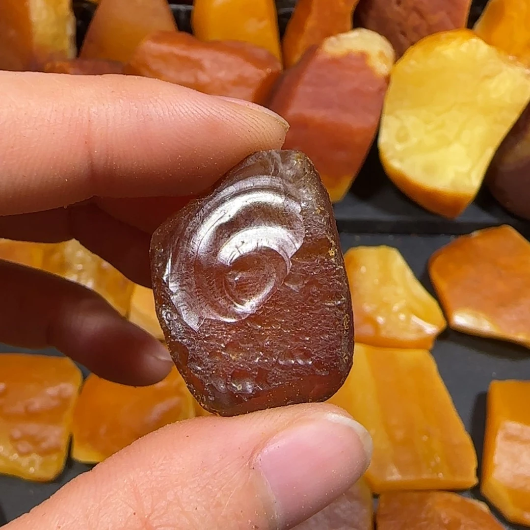 【闪购商品】定制琥珀未镶嵌小**物