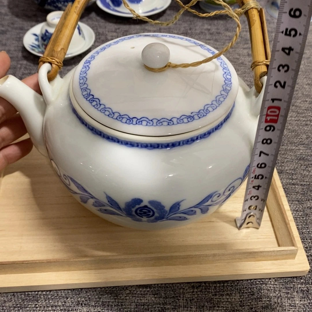 紫砂茶杯非常漂亮好看的物品