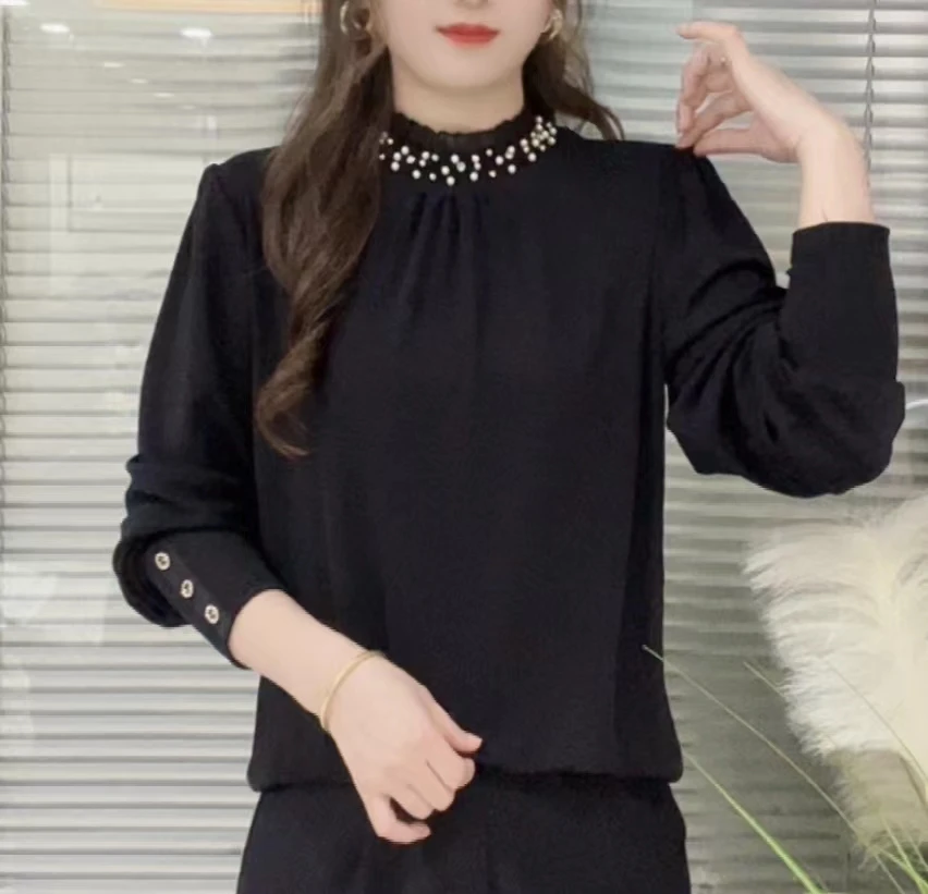 1002款 秋款时髦半高领订珠高智淡人穿搭宽松洋气百搭长袖上衣
