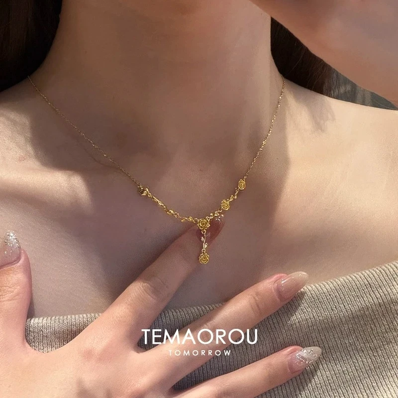 钛钢项链 不掉色金色玫瑰项链女锁骨链轻奢小众高级感秋冬毛衣链