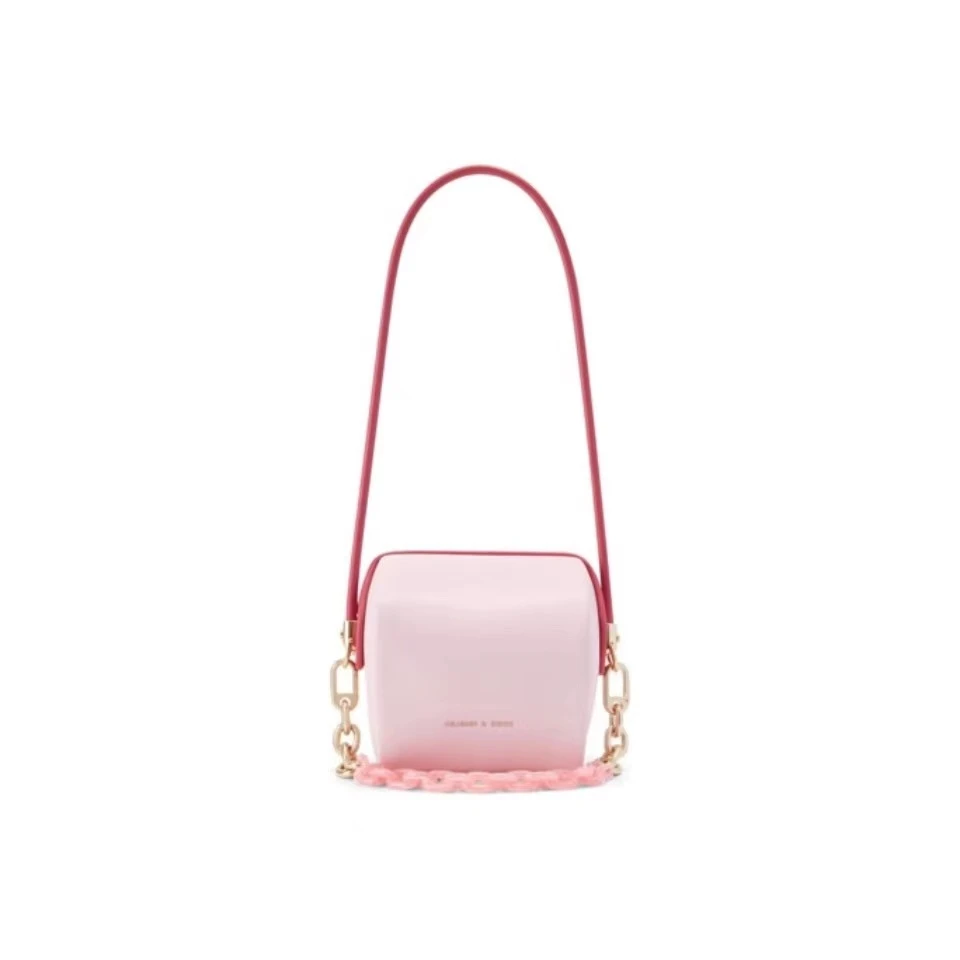 全新未使用 CHARLES & KEITH 粉色单肩包/30057/姐妹花