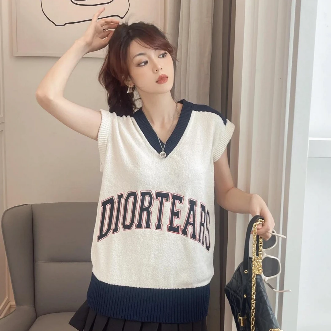 DIOR/迪奥双双臻选/bb00386/迪奥毛衣/M码/23年新款/公价1.7w