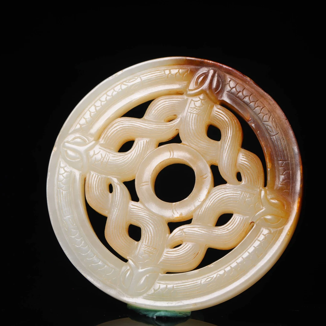 69明代和田玉龙纹四方交结佩1586