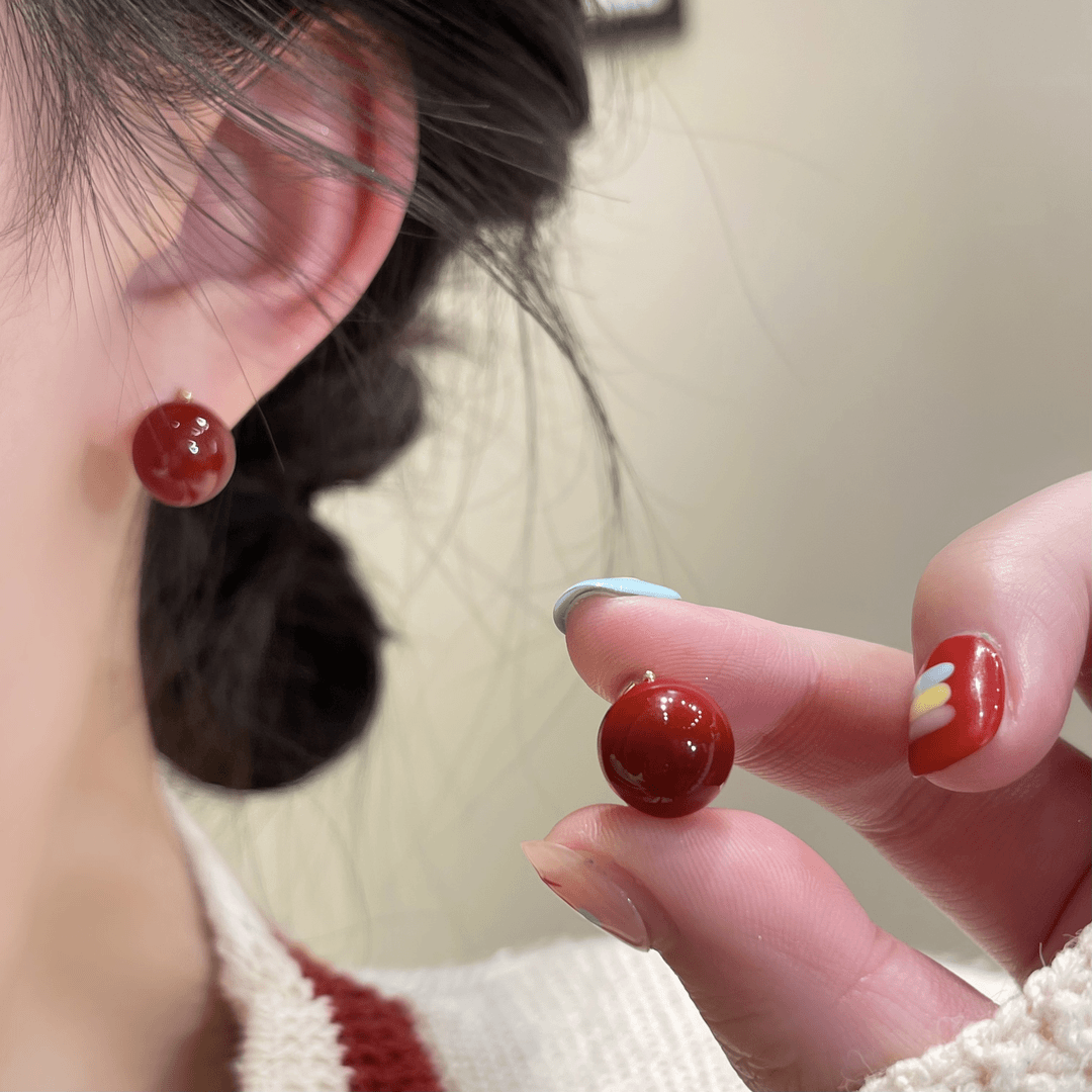 铜合金耳饰 复古港风红色耳扣女2024秋冬新款适合过年的红色耳环