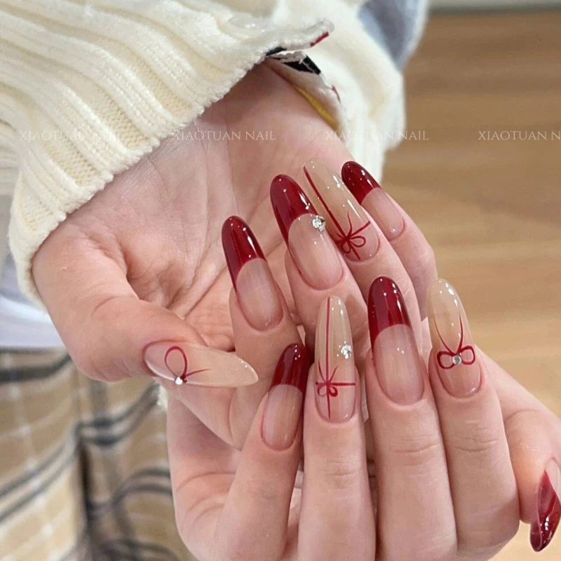 《新年礼盒》新款红色法式手绘蝴蝶结新年透红纯手工高级定制穿戴甲