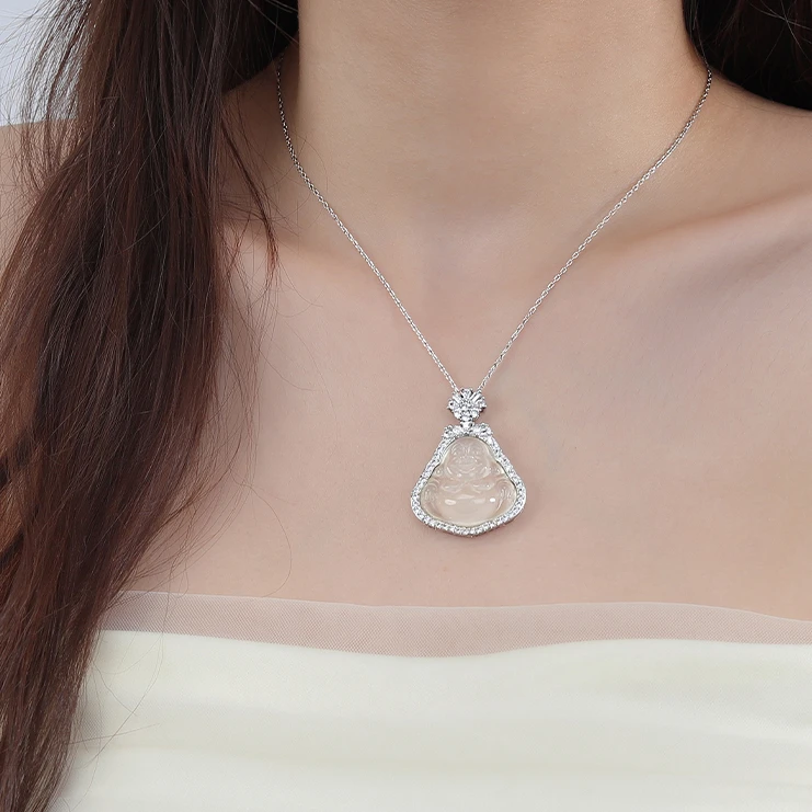 卡柒 非金属仿水晶吊坠 佛公项链2024新款锁骨链轻奢小众高级感