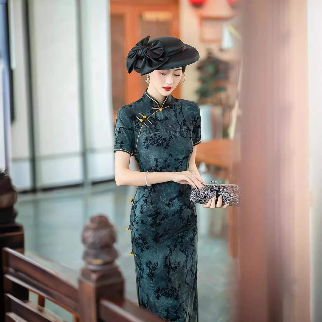 琳湘漫旗袍扎染植绒提花长款单层梅花修身淑女风改良短袖日常可穿