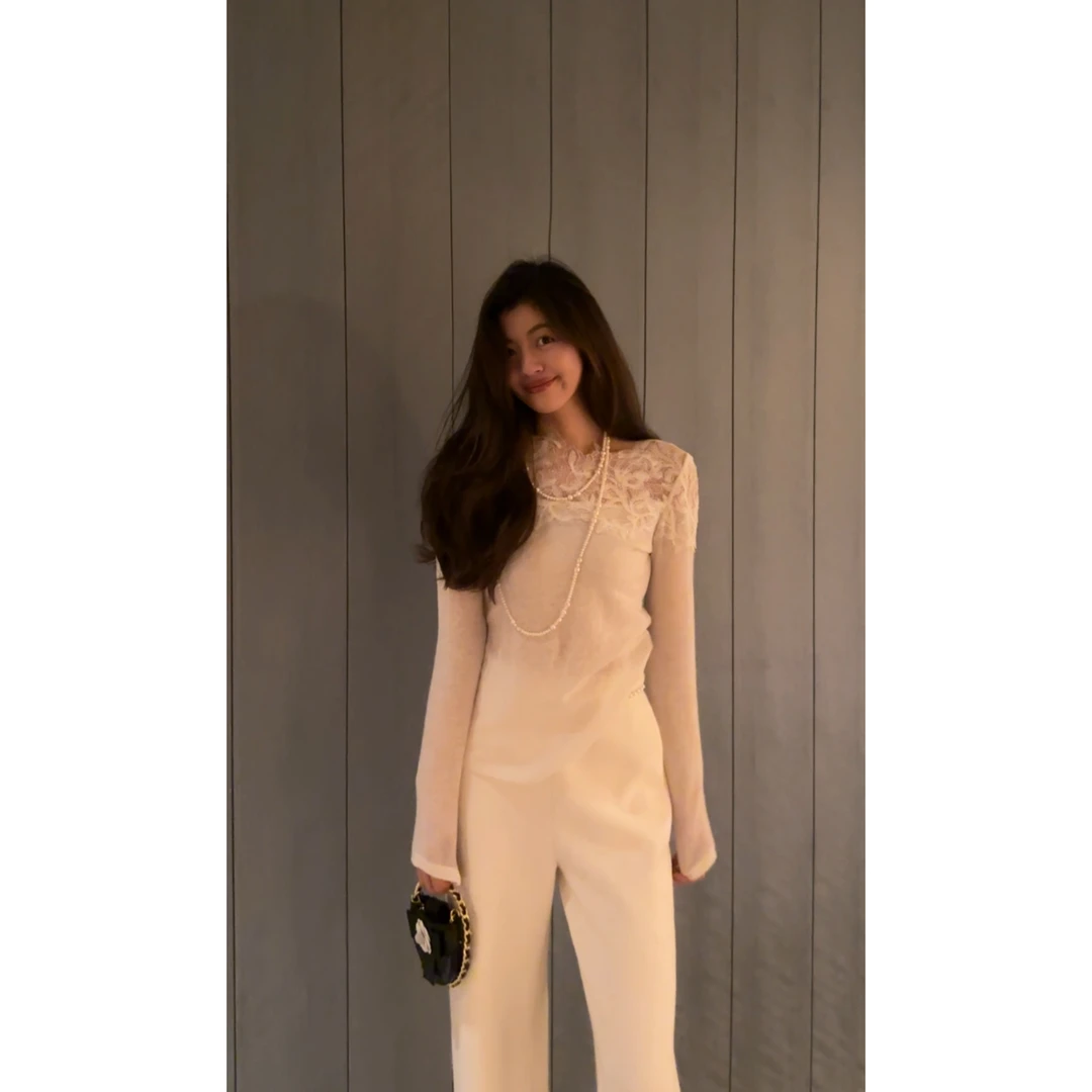 【N·COU】24秋新款【花影妖妖】立体肌理蕾丝花朵打底衫DY51606