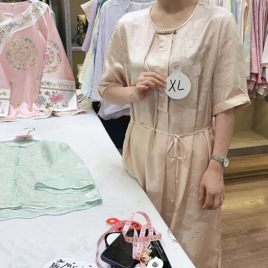 【闪购商品】L***y织锦非遗文化艺术中心