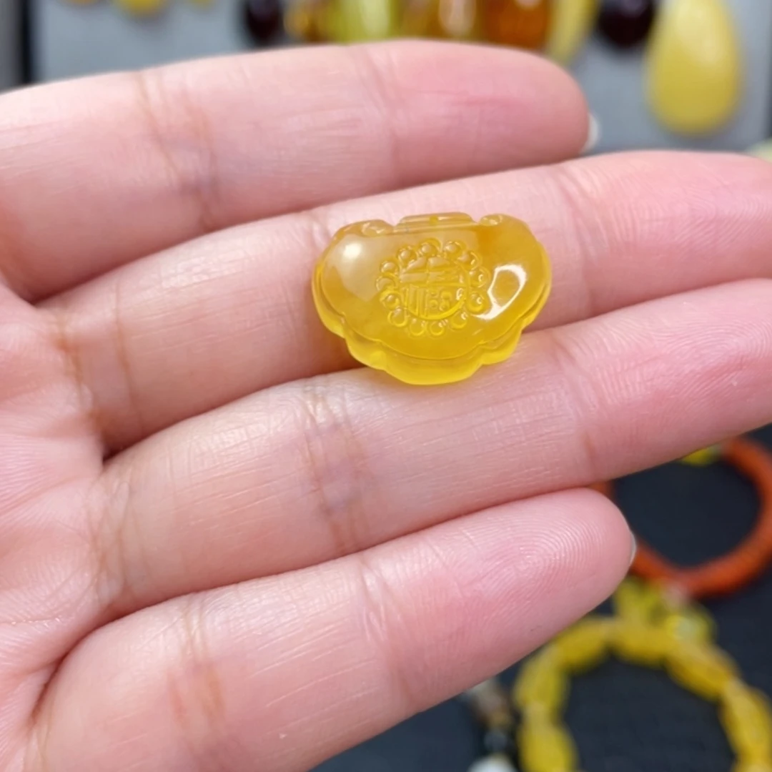 【闪购商品】蜜蜡吊坠(不含链)未镶嵌