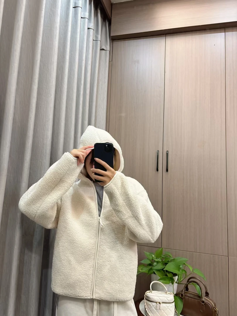 网红时尚百搭颗粒羊绒复合奥利式精品冬季外套