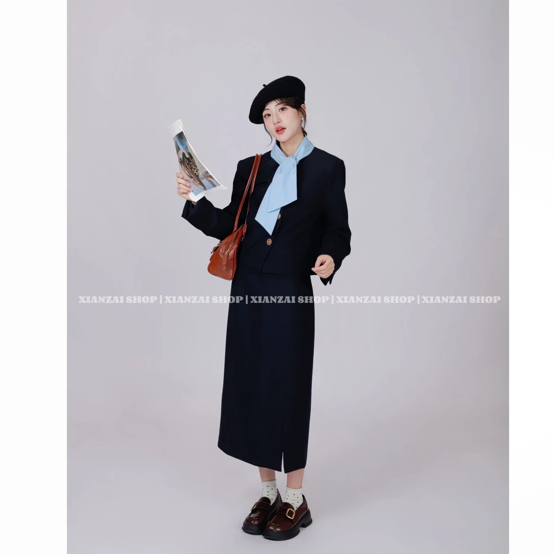XIANZAI【千金归来】秋冬新款时尚系带短款西装外套+裙子两件套装