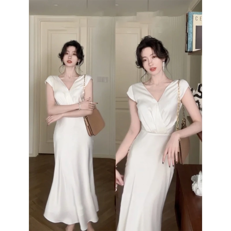 白色缎面醋酸鱼尾裙女修身高端轻奢2025新款夏季V领宴会洋装性感