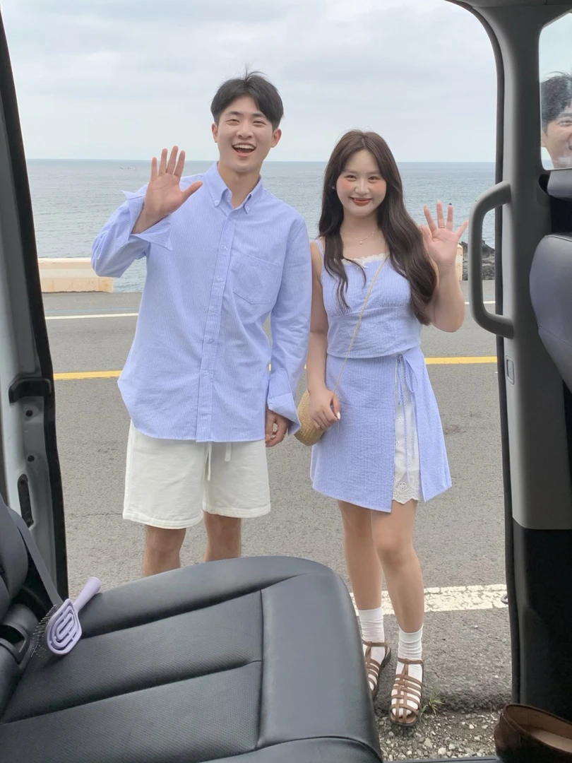 KMZY/KMZY山_山【夏日甜妹】微胖mm韩版气质条纹吊带+拼接半裙套装