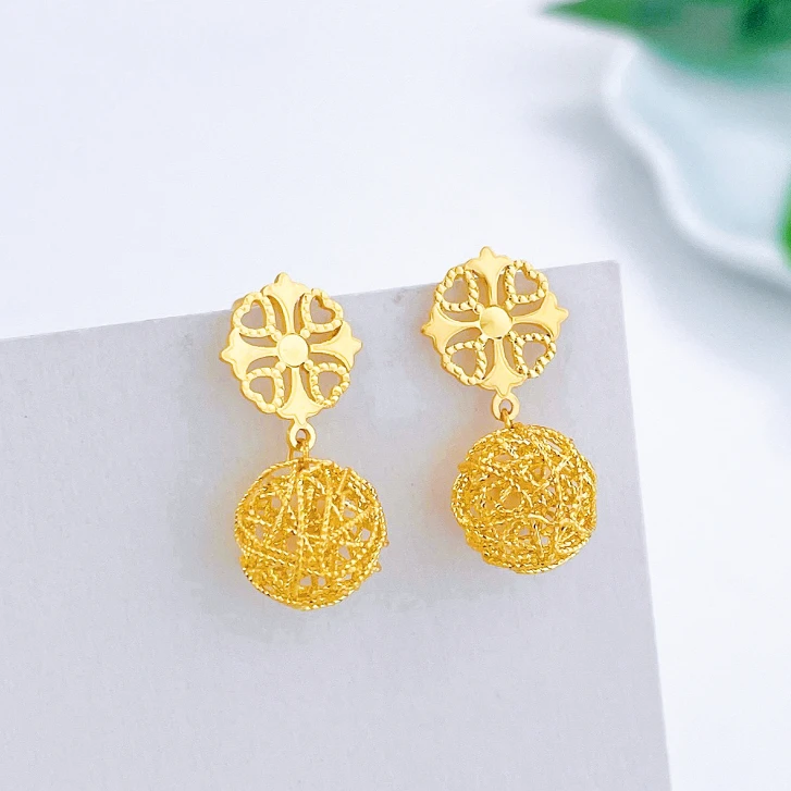 庚震黄金足金999镂空花形绕线圆球耳排耳吊3.58